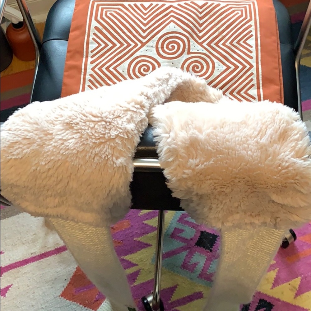 Anthropologie scarf plush pink and cream